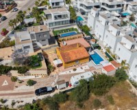 Herverkoop - Villa - La Marina - Urb. La Marina
