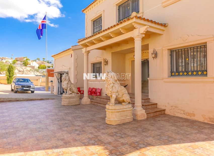 Herverkoop - Vrijstaand - La Marina - Urb. La Escuera