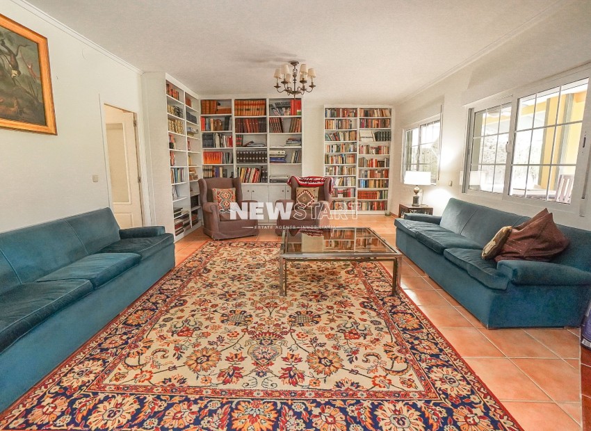 Herverkoop - Vrijstaand - La Marina - Urb. La Escuera