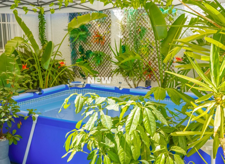 Herverkoop - Vrijstaand - La Marina - Urb. La Marina