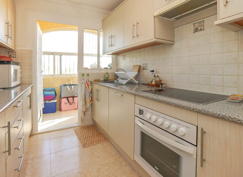 Herverkoop - Vrijstaande Villa - La Marina - Urb. La Marina