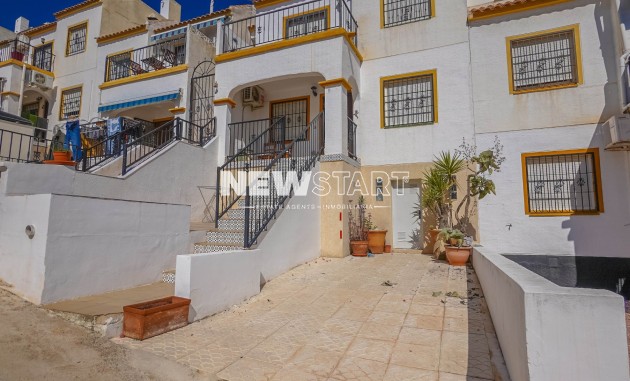 Lägenhet - Återförsäljning - La Marina - Urb. La Marina