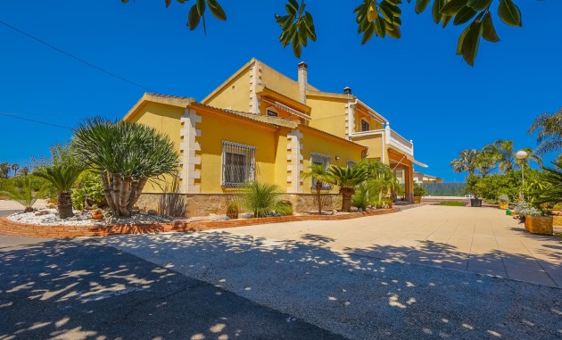 Lantligt hus - Gård - Återförsäljning - Elche - La Hoya
