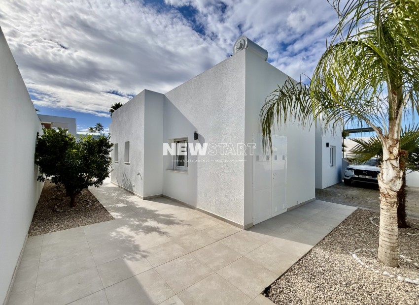 Neue Gebäude - Freistehend - Benijofar