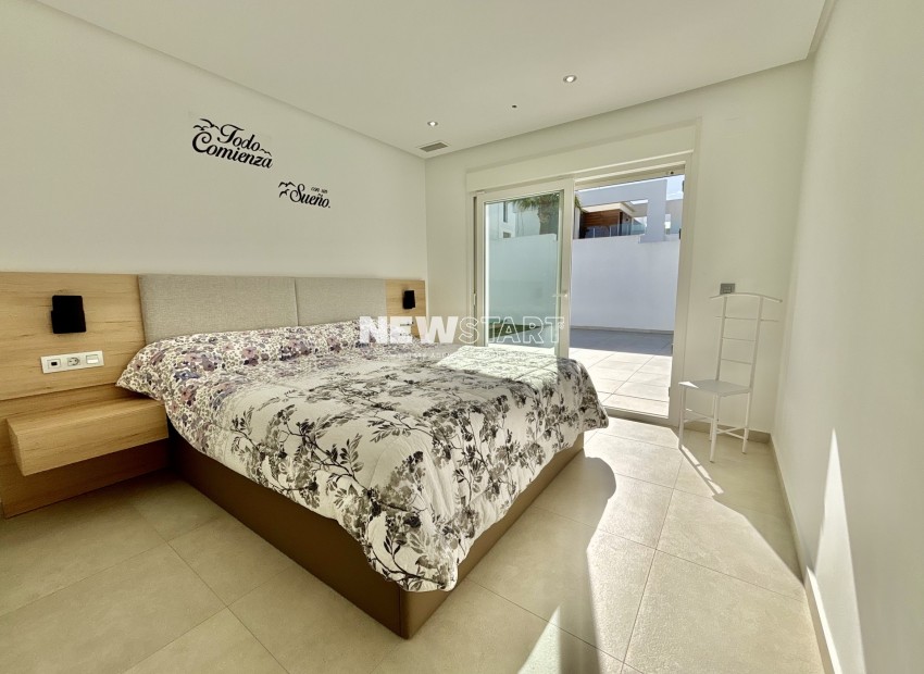 Neue Gebäude - Freistehend - Benijofar