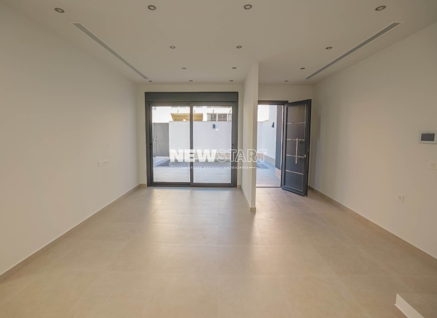 Neue Gebäude - Freistehend - Formentera del Segura