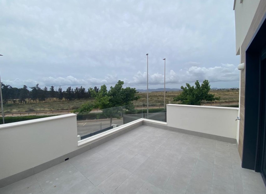Neue Gebäude - Freistehend - Los Alcázares