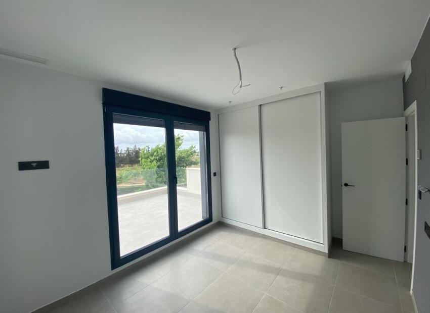 Neue Gebäude - Freistehend - Los Alcázares