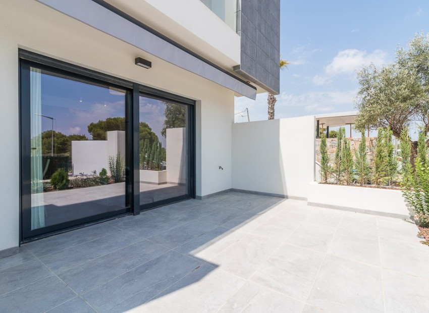 Neue Gebäude - Hoch-Bungalow - Torrevieja