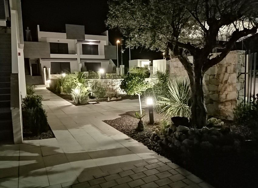 Neue Gebäude - Hoch-Bungalow - Torrevieja