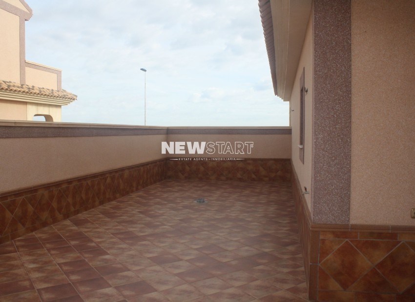 Neue Gebäude - Reihenhaus - Torrevieja