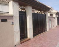 Neue Gebäude - Reihenhaus - Torrevieja