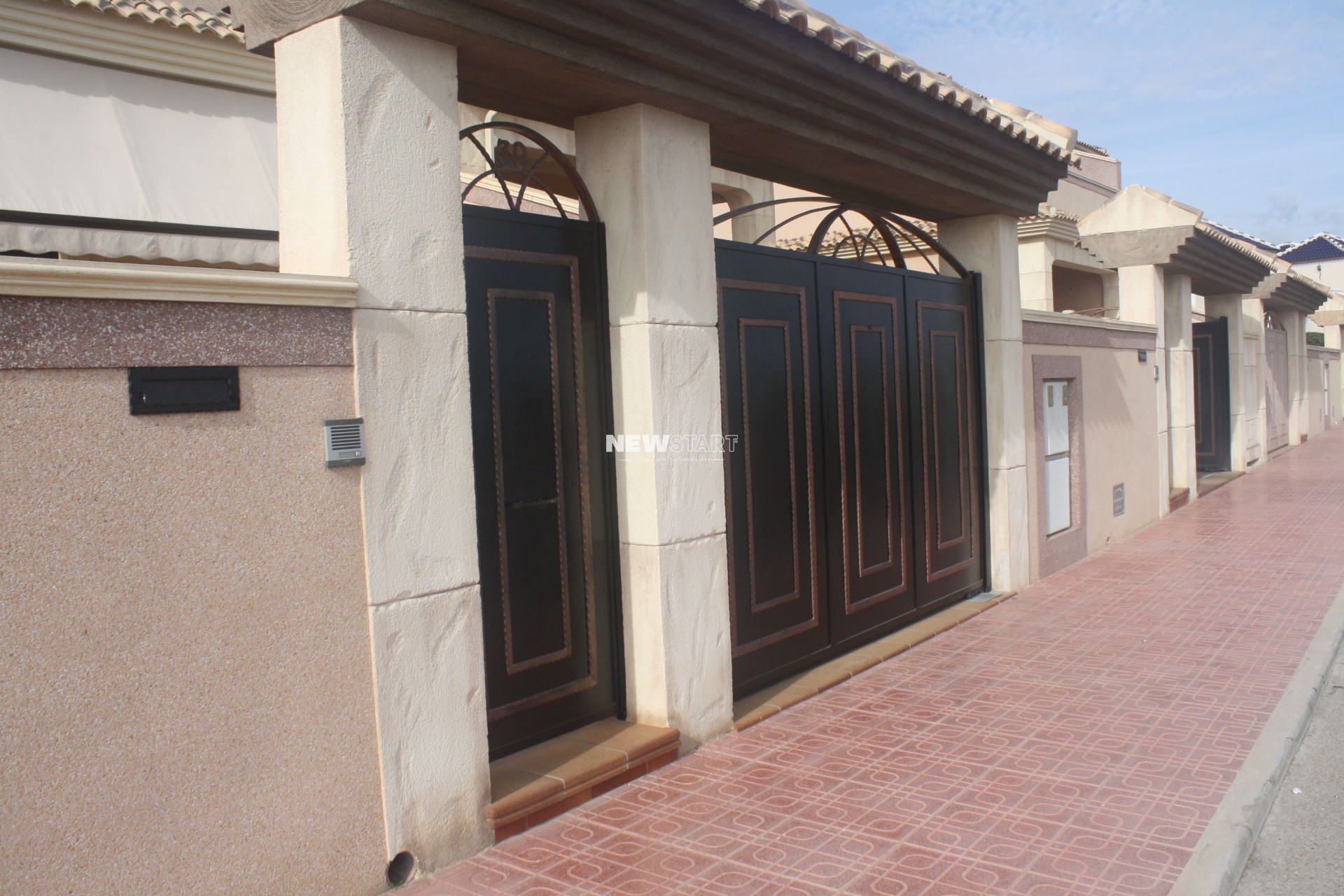 Neue Gebäude - Reihenhaus - Torrevieja
