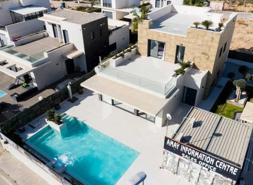 Neue Gebäude - Villa - Orihuela