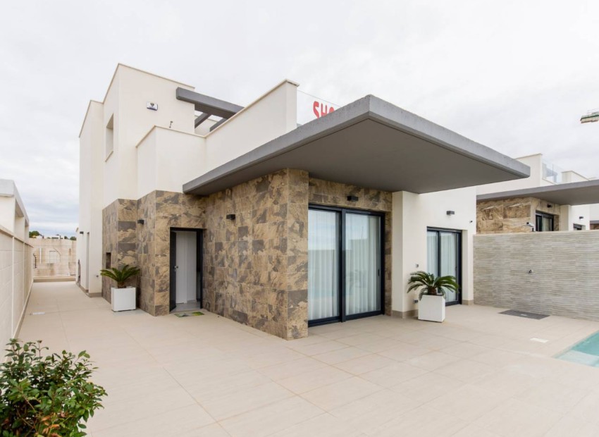 Neue Gebäude - Villa - Orihuela