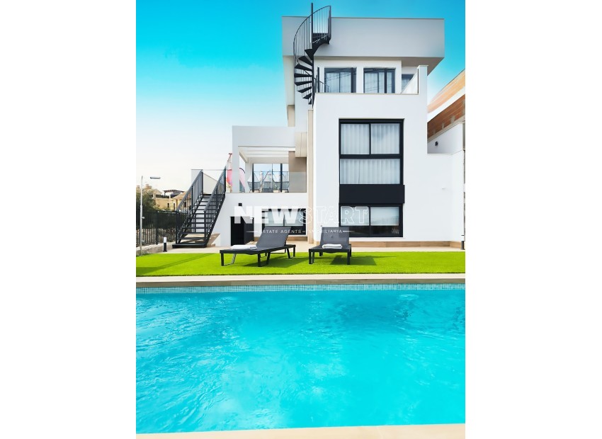 New Build - Detached - Algorfa