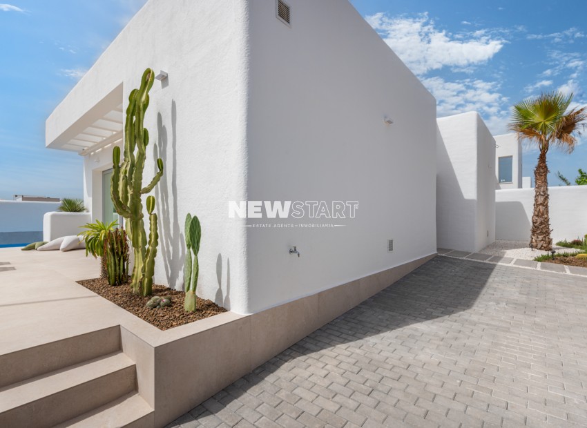 New Build - Detached - Los Alcázares