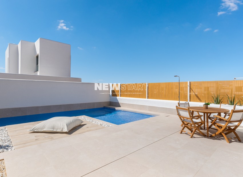 New Build - Detached - Los Alcázares