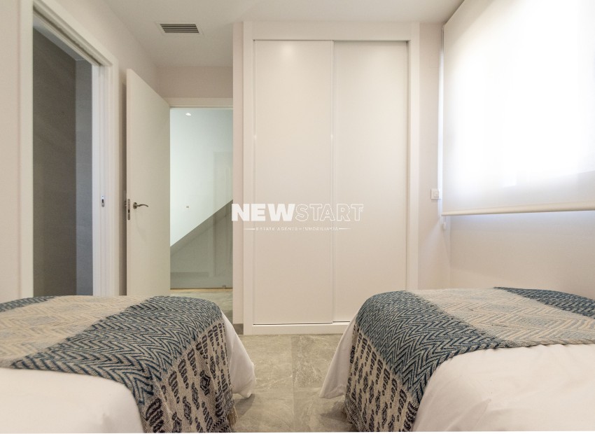 New Build - Detached - Pilar de la Horadada