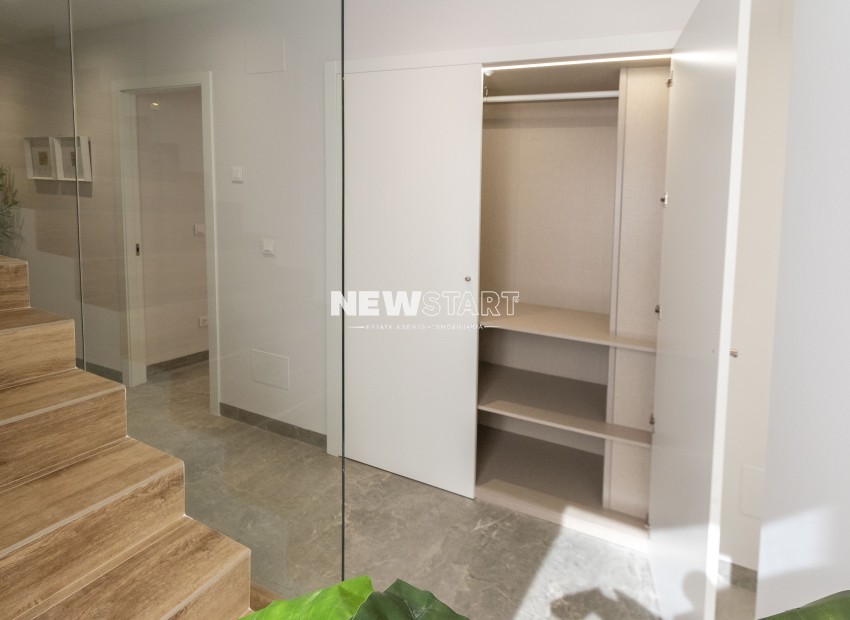 New Build - Detached - Pilar de la Horadada