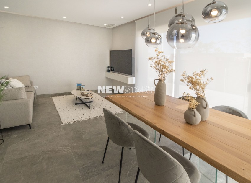 New Build - Detached - Pilar de la Horadada