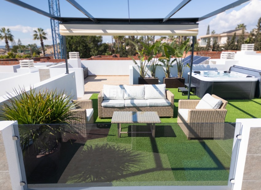 New Build - Villa - La Marina - Urb. El Oasis
