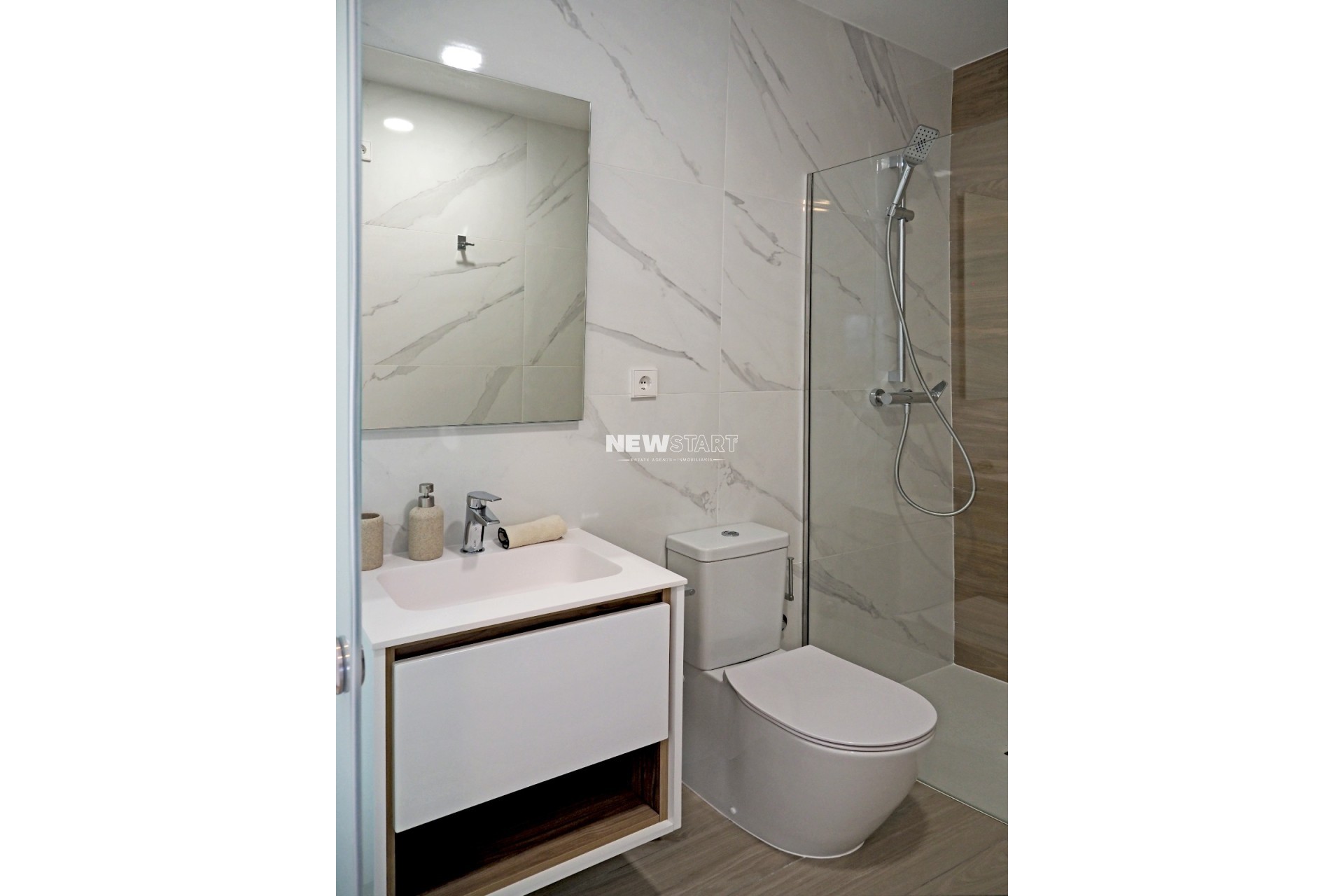 Nieuwbouw Woningen - Gelijkvloerse bungalow - Orihuela Costa