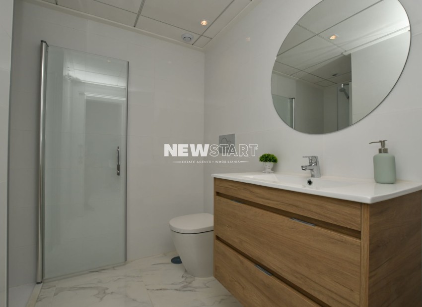 Nieuwbouw Woningen - Gelijkvloerse bungalow - San Miguel de Salinas