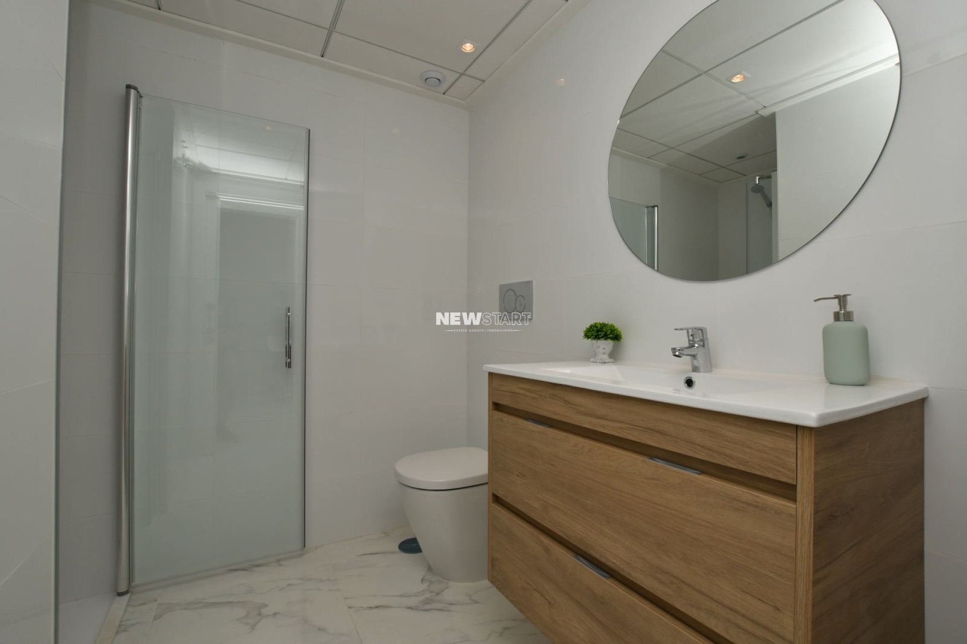 Nieuwbouw Woningen - Gelijkvloerse bungalow - San Miguel de Salinas