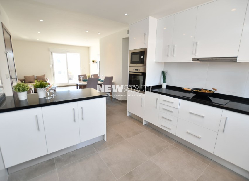 Nieuwbouw Woningen - Gelijkvloerse bungalow - San Miguel de Salinas