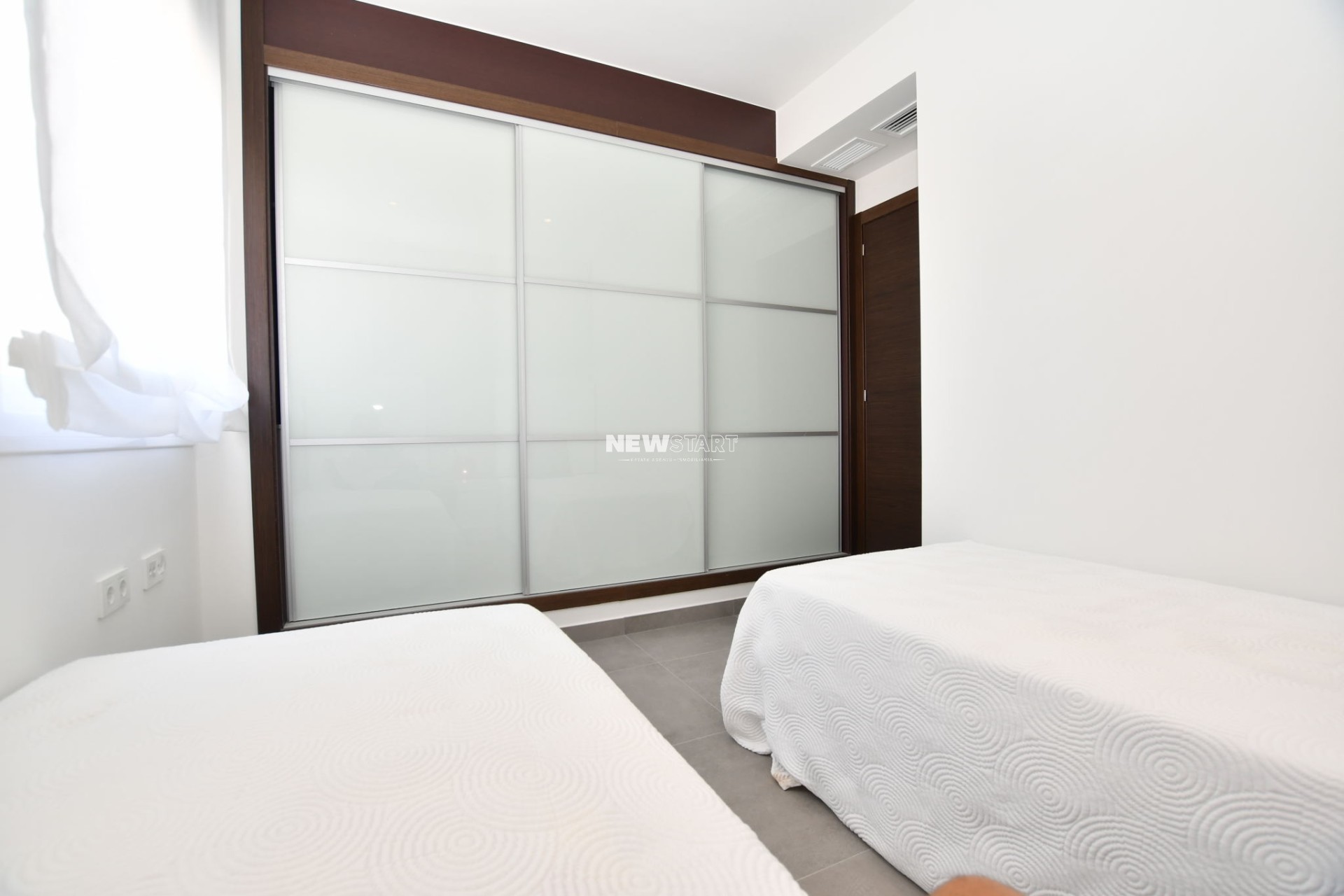 Nieuwbouw Woningen - Gelijkvloerse bungalow - San Miguel de Salinas