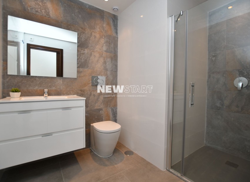 Nieuwbouw Woningen - Gelijkvloerse bungalow - San Miguel de Salinas