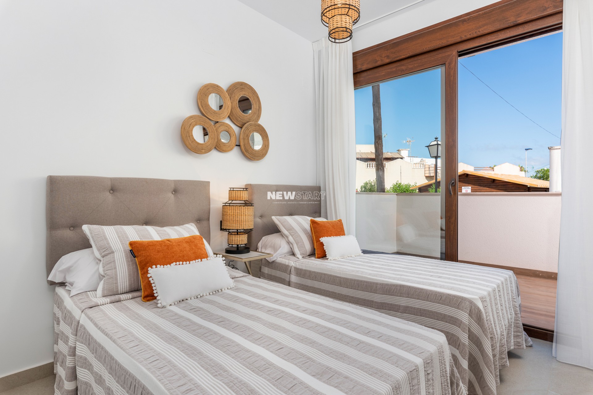 Nieuwbouw Woningen - Gelijkvloerse bungalow - Torrevieja
