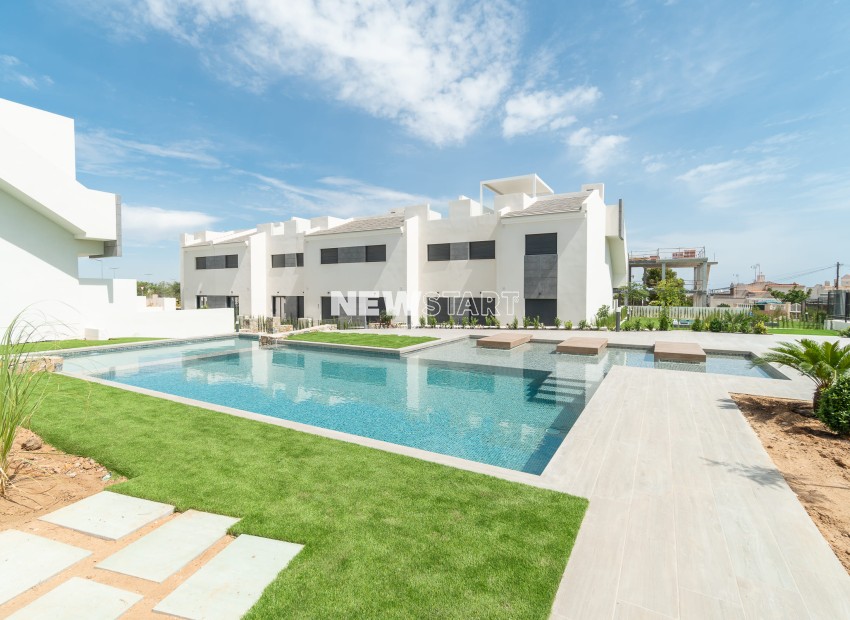 Nieuwbouw Woningen - Gelijkvloerse bungalow - Torrevieja