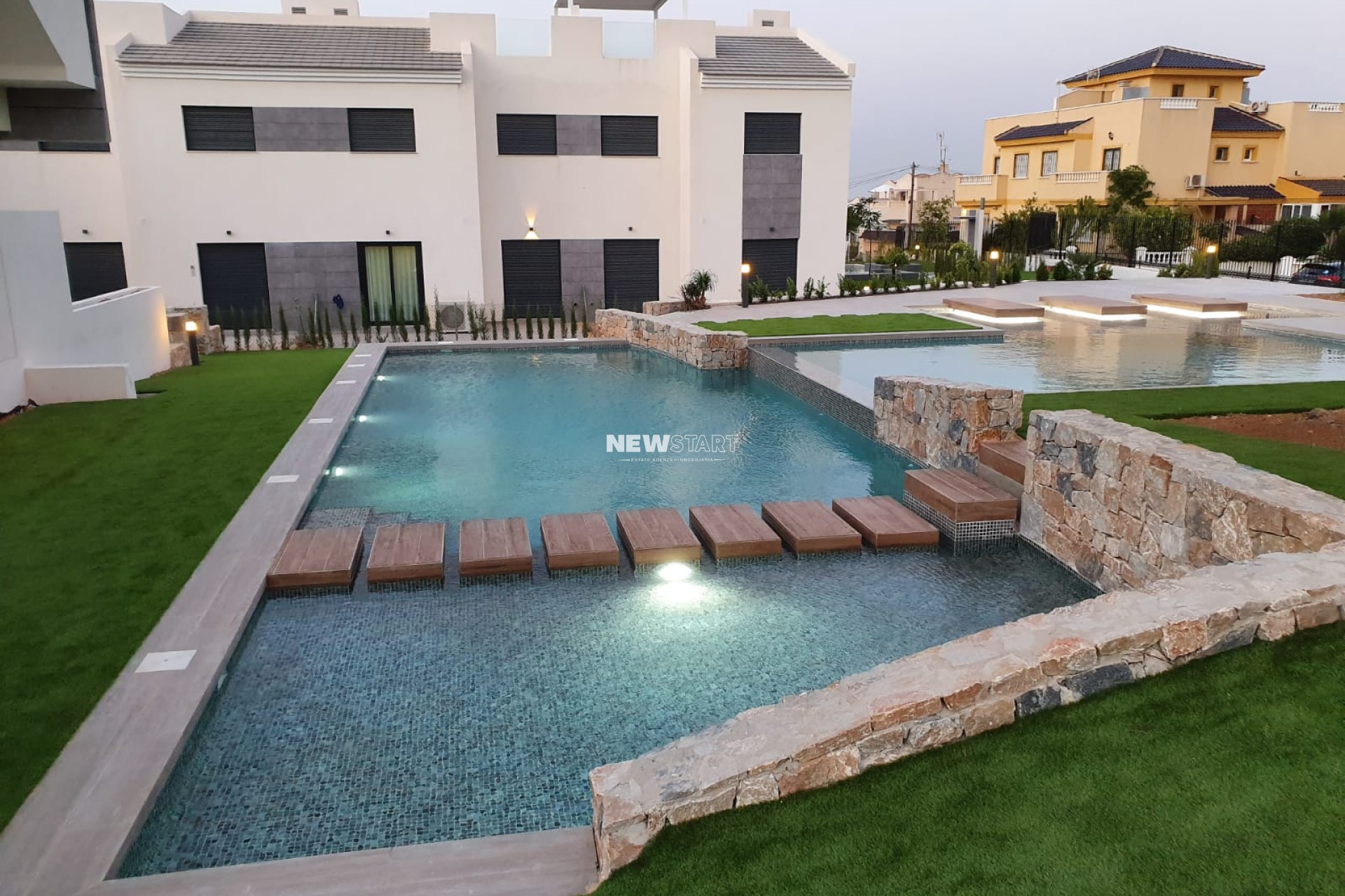 Nieuwbouw Woningen - Gelijkvloerse bungalow - Torrevieja