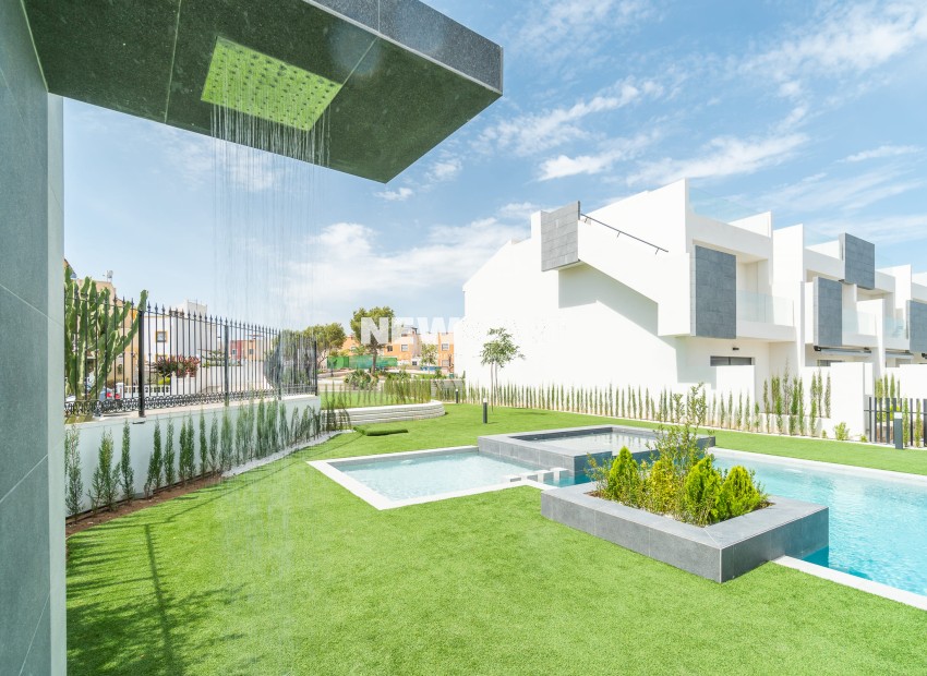 Nieuwbouw Woningen - Gelijkvloerse bungalow - Torrevieja