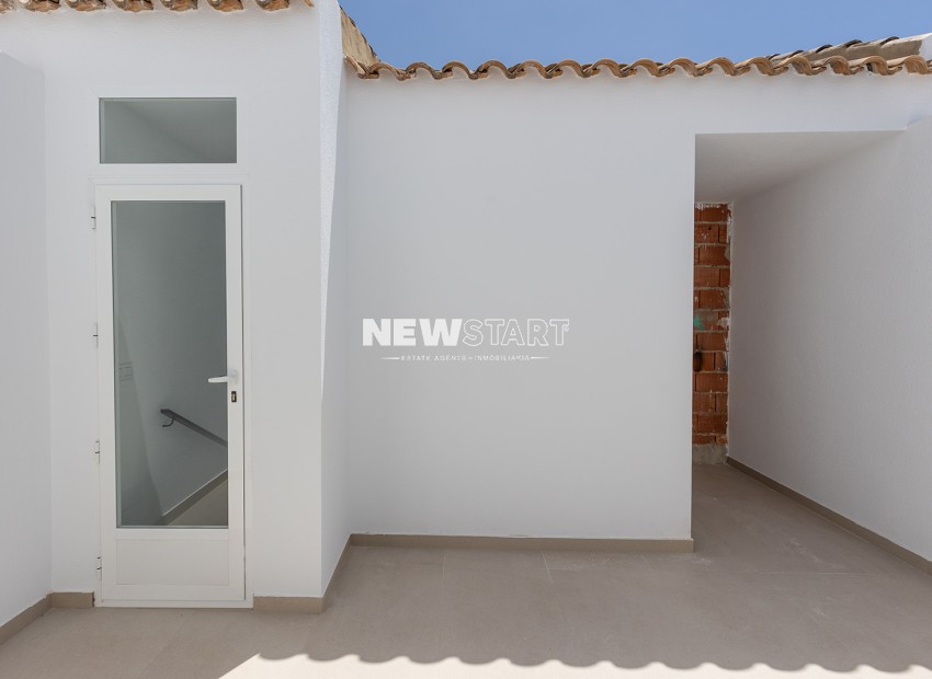 Nieuwbouw Woningen - Twee-onder-een-kapwoning - Rafal