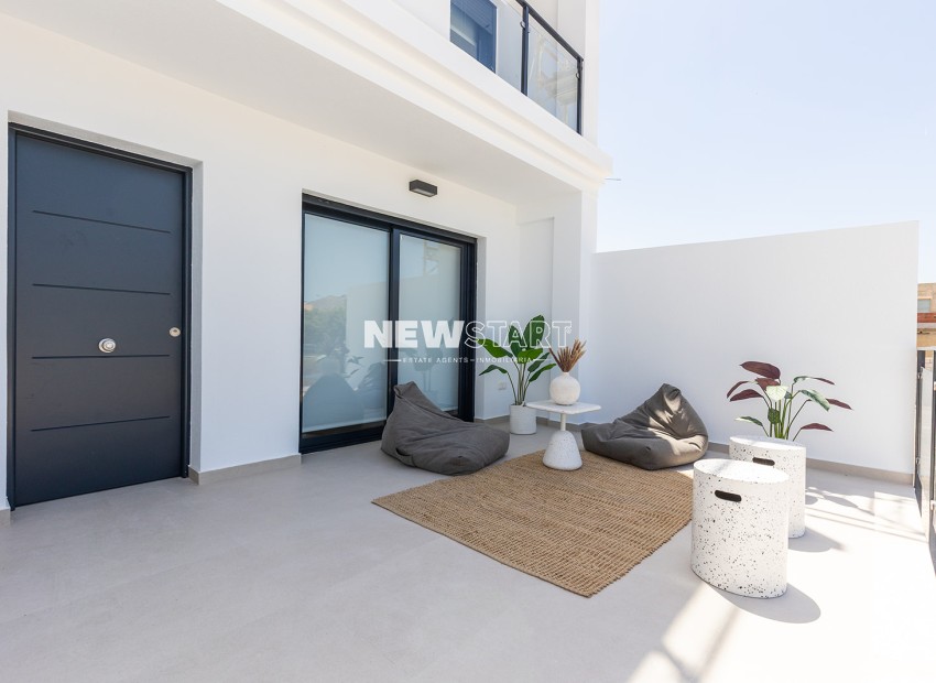 Nieuwbouw Woningen - Twee-onder-een-kapwoning - Rafal