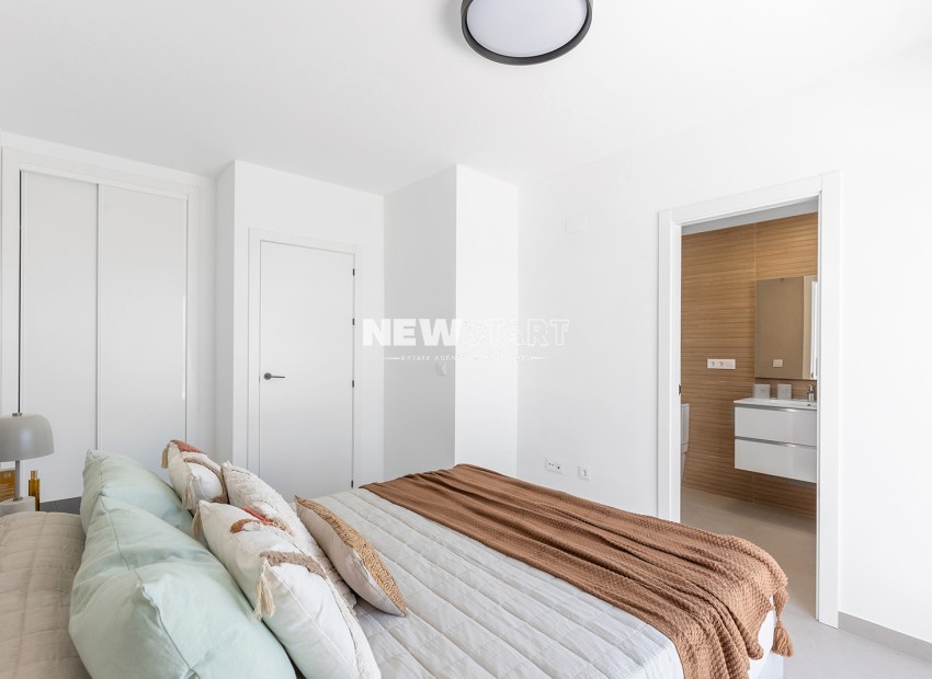 Nieuwbouw Woningen - Twee-onder-een-kapwoning - Rafal