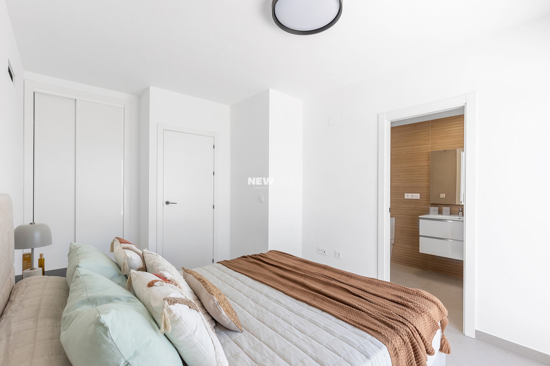 Nieuwbouw Woningen - Twee-onder-een-kapwoning - Rafal