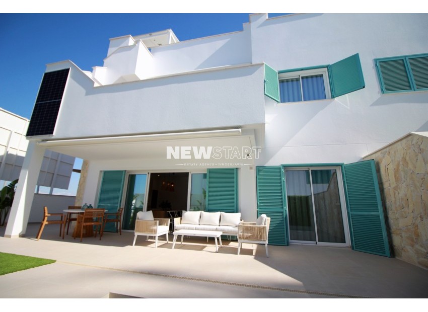 Nouvelle construction - Bungalow élevé - Pilar de la Horadada