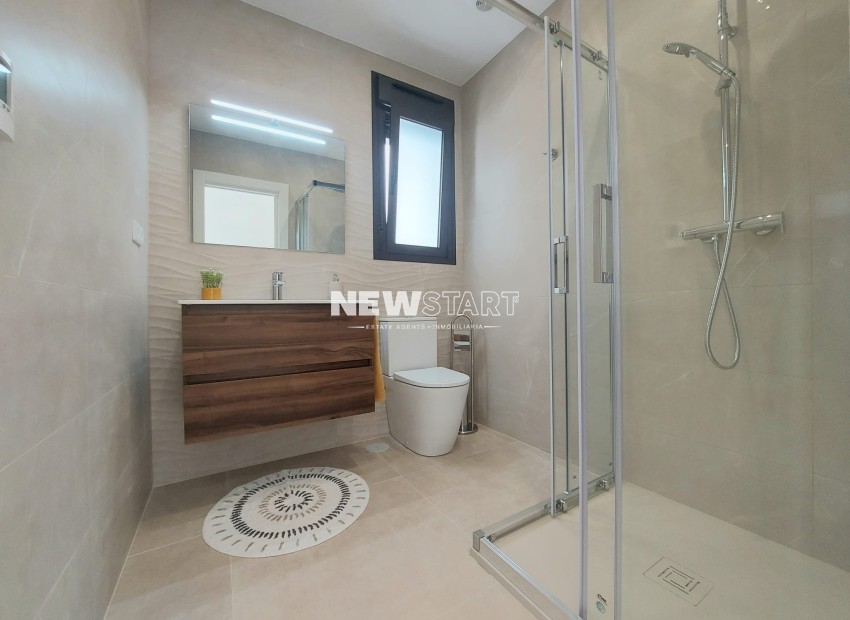 Nouvelle construction - Mitoyenne - Las Esperanzas