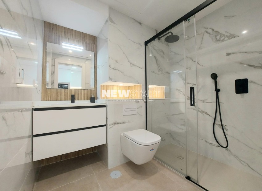 Nouvelle construction - Mitoyenne - Las Esperanzas