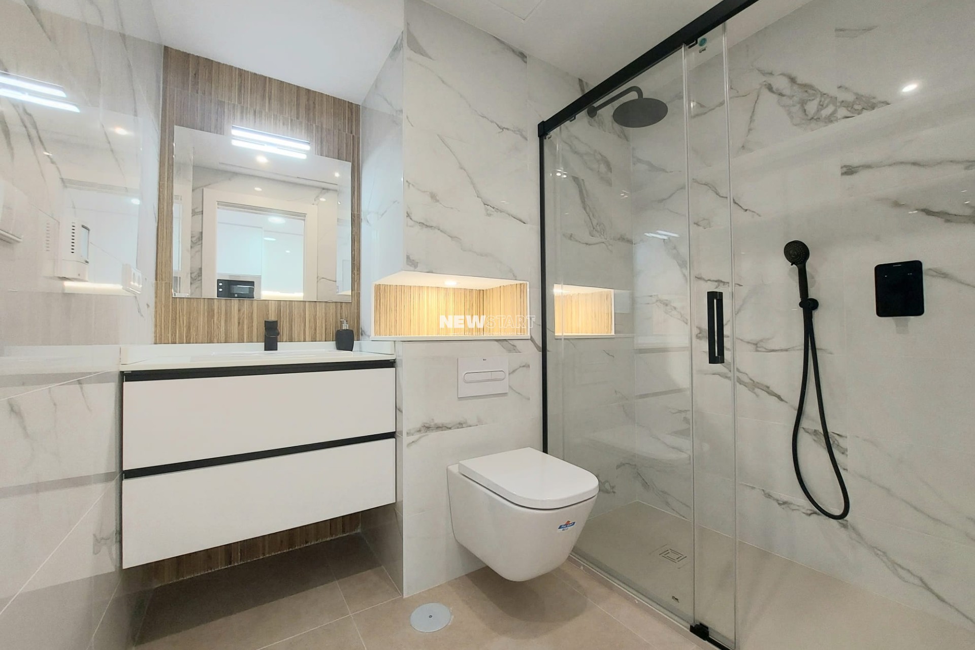 Nouvelle construction - Mitoyenne - Las Esperanzas