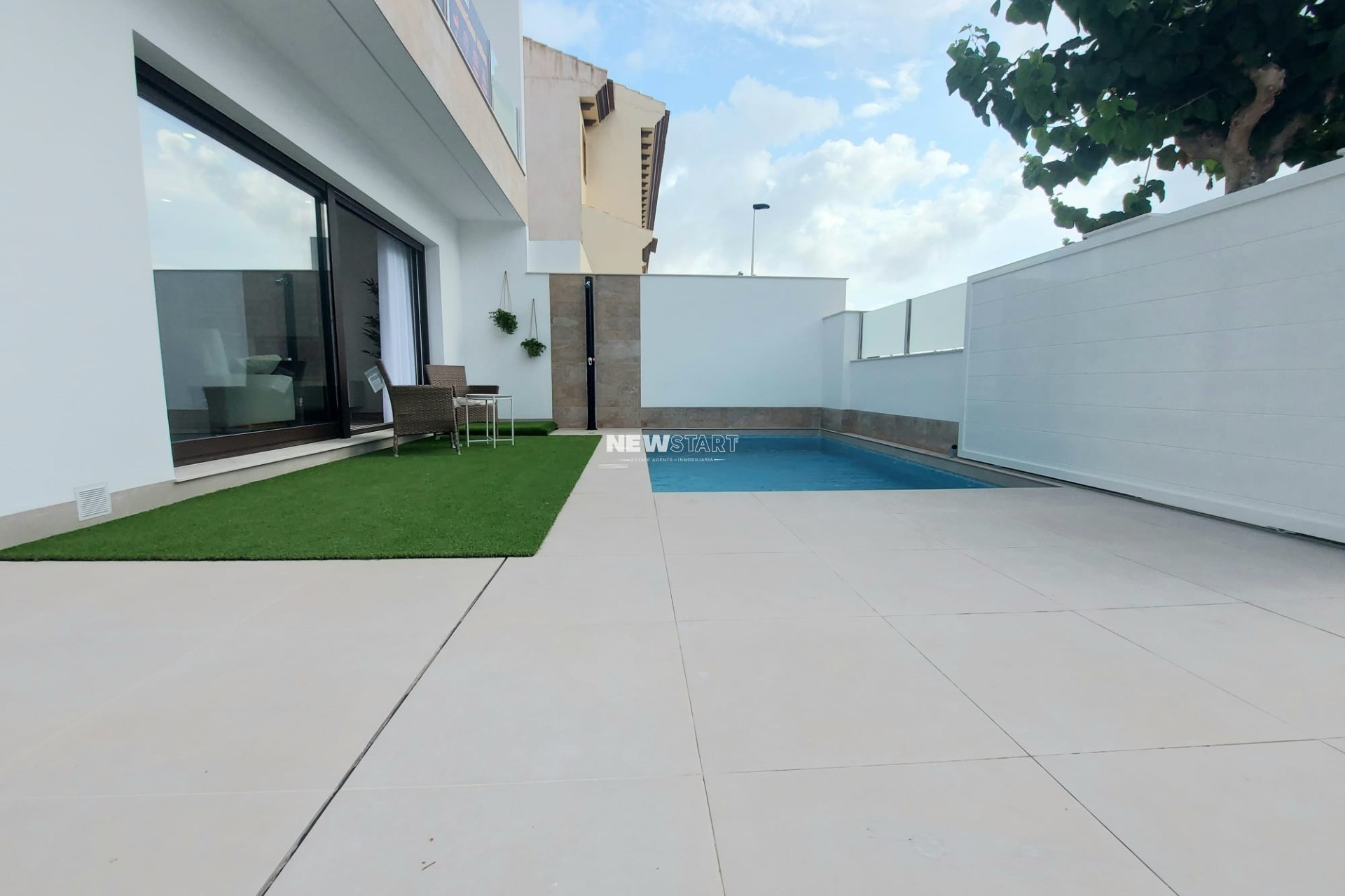 Nouvelle construction - Mitoyenne - Las Esperanzas