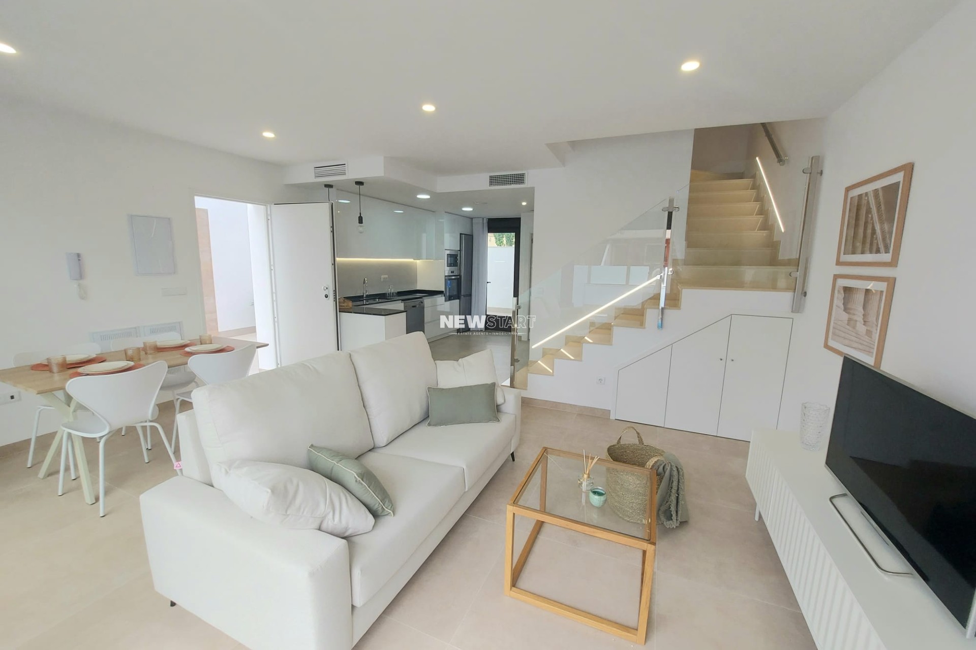 Nouvelle construction - Mitoyenne - Las Esperanzas