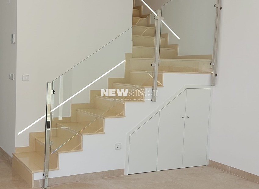 Nouvelle construction - Mitoyenne - Las Esperanzas