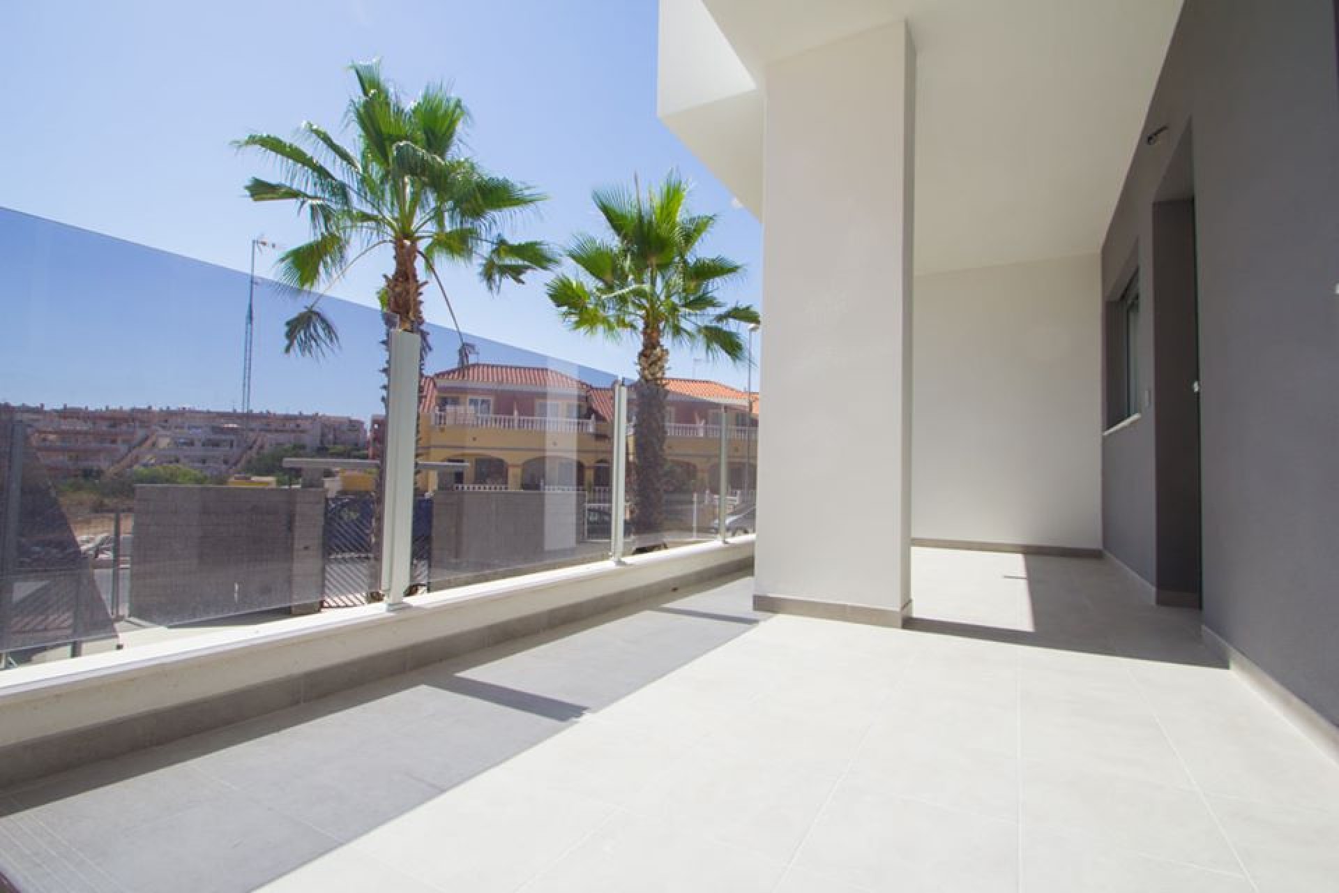 Nouvelle construction - Rez-de-chaussée - Res. Las Filipinas