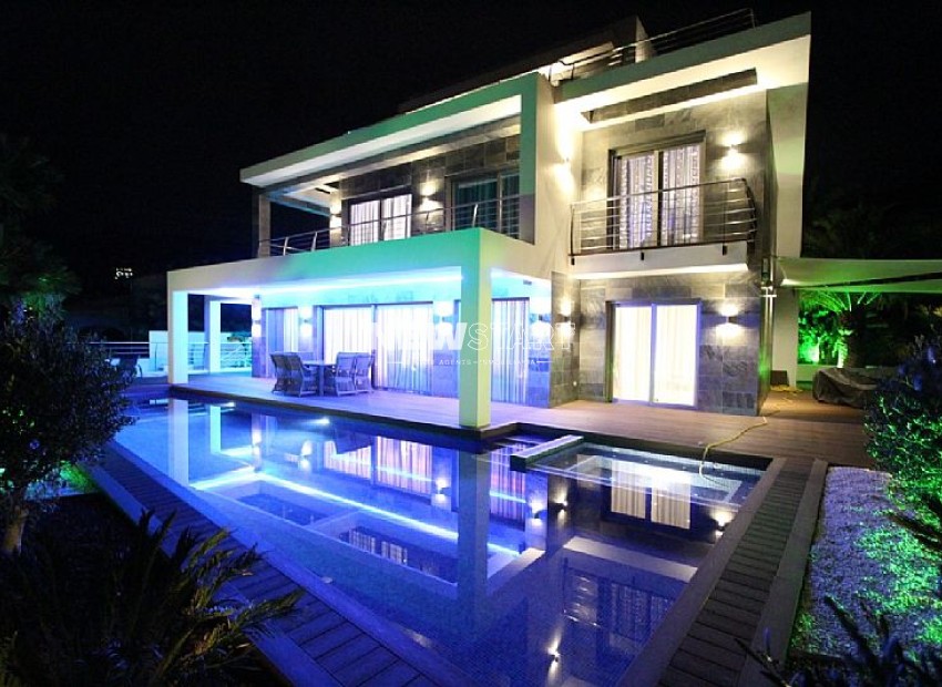 Nouvelle construction - Villa - San Bernardo