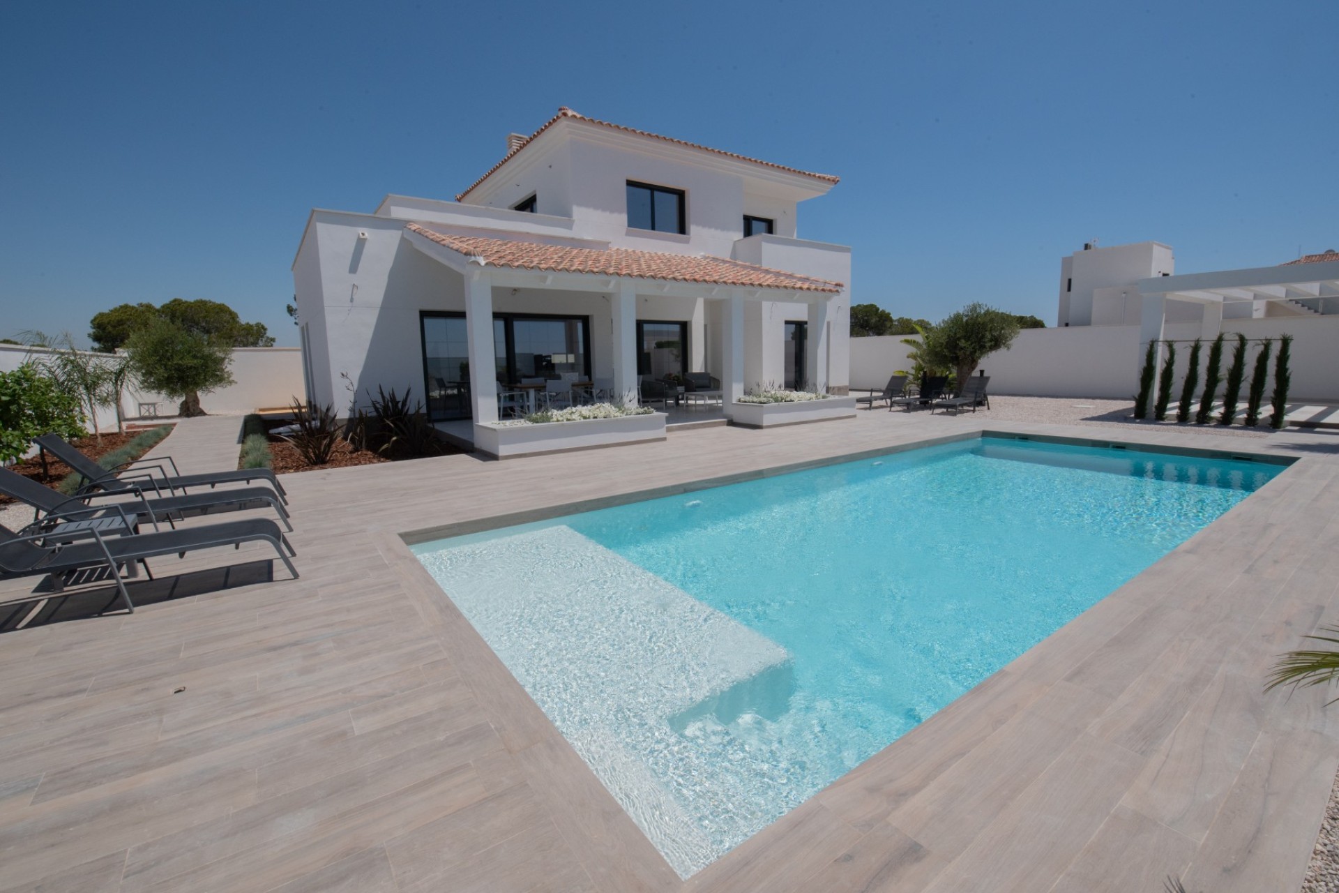 Nybyggnation - Fristående villa - La Marina - Urb. La Marina